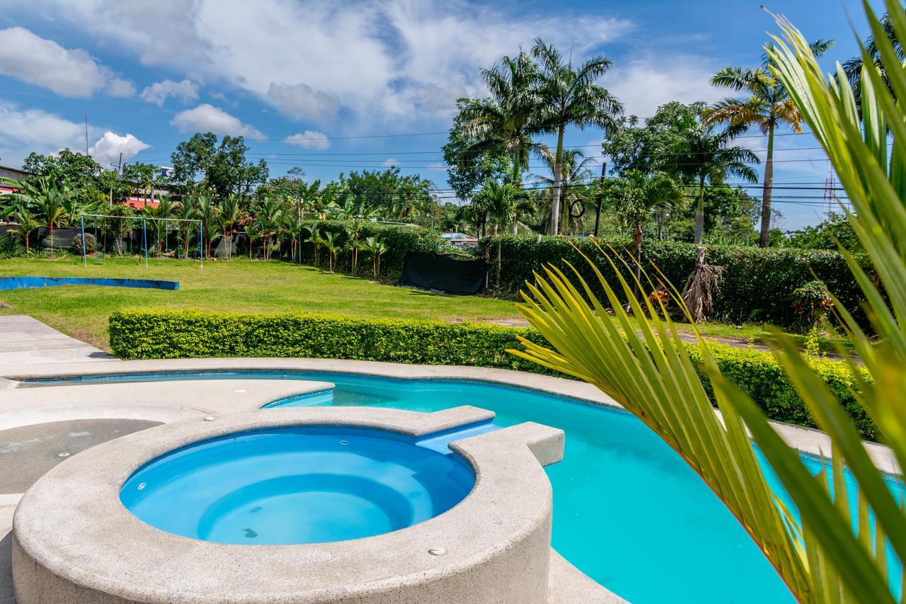 Hotel Pacuare Siqurres Da Alegria Buitenkant foto